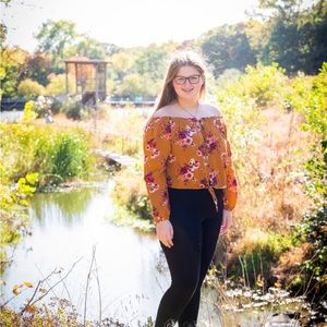 Meet your Posher, Leah